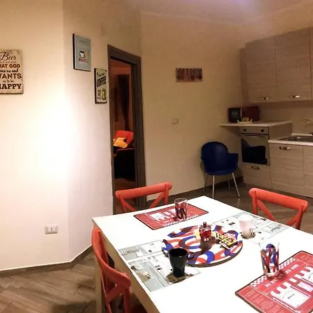 Casa Cantoniera-guest House : Costruite Il Viaggio * Pompei